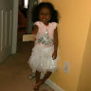 Meet your Posher, Cecelia